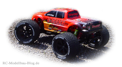 Traxxas E-Maxx mit beschrifteten Dirt Bonz Traxxas E-Maxx mit beschrifteten Dirt Bonz