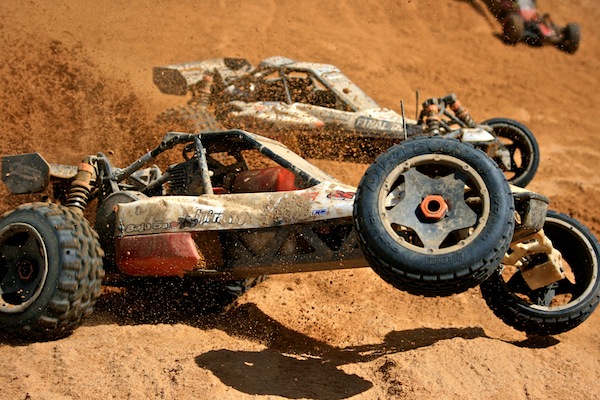HPI Baja 5B Fight